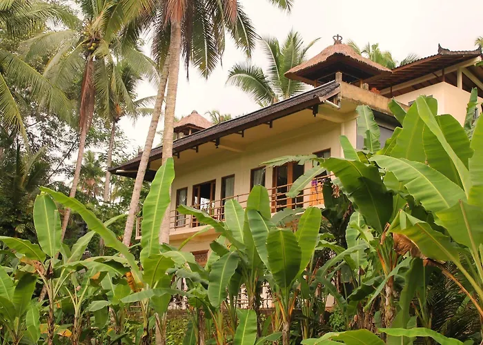 Uma Kama Villa *